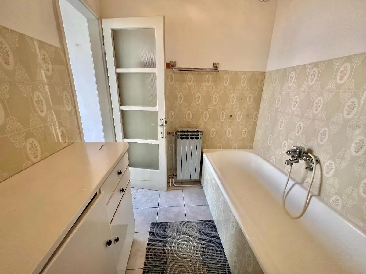 Apartments Jadranka Dramalj 0*,  Croatia
