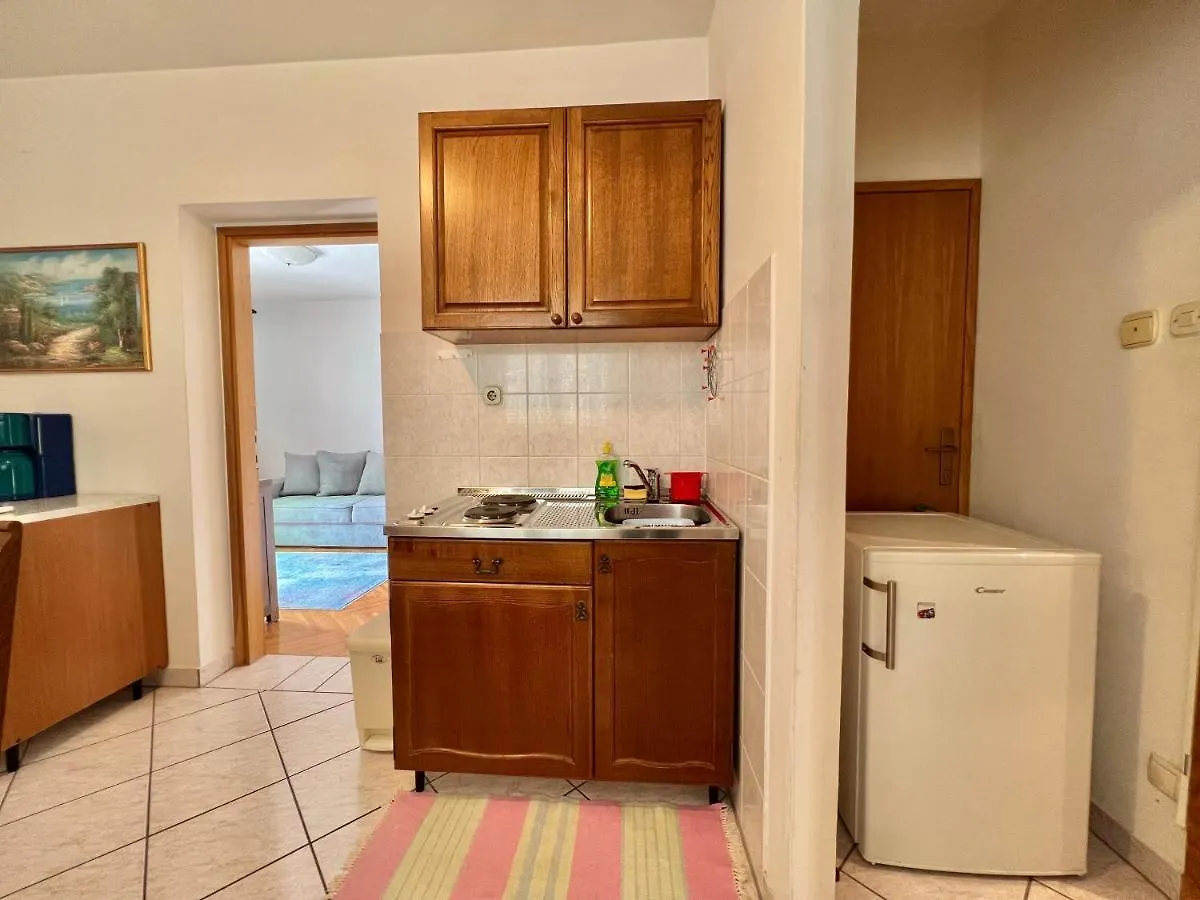 Apartments Jadranka Dramalj Croatia